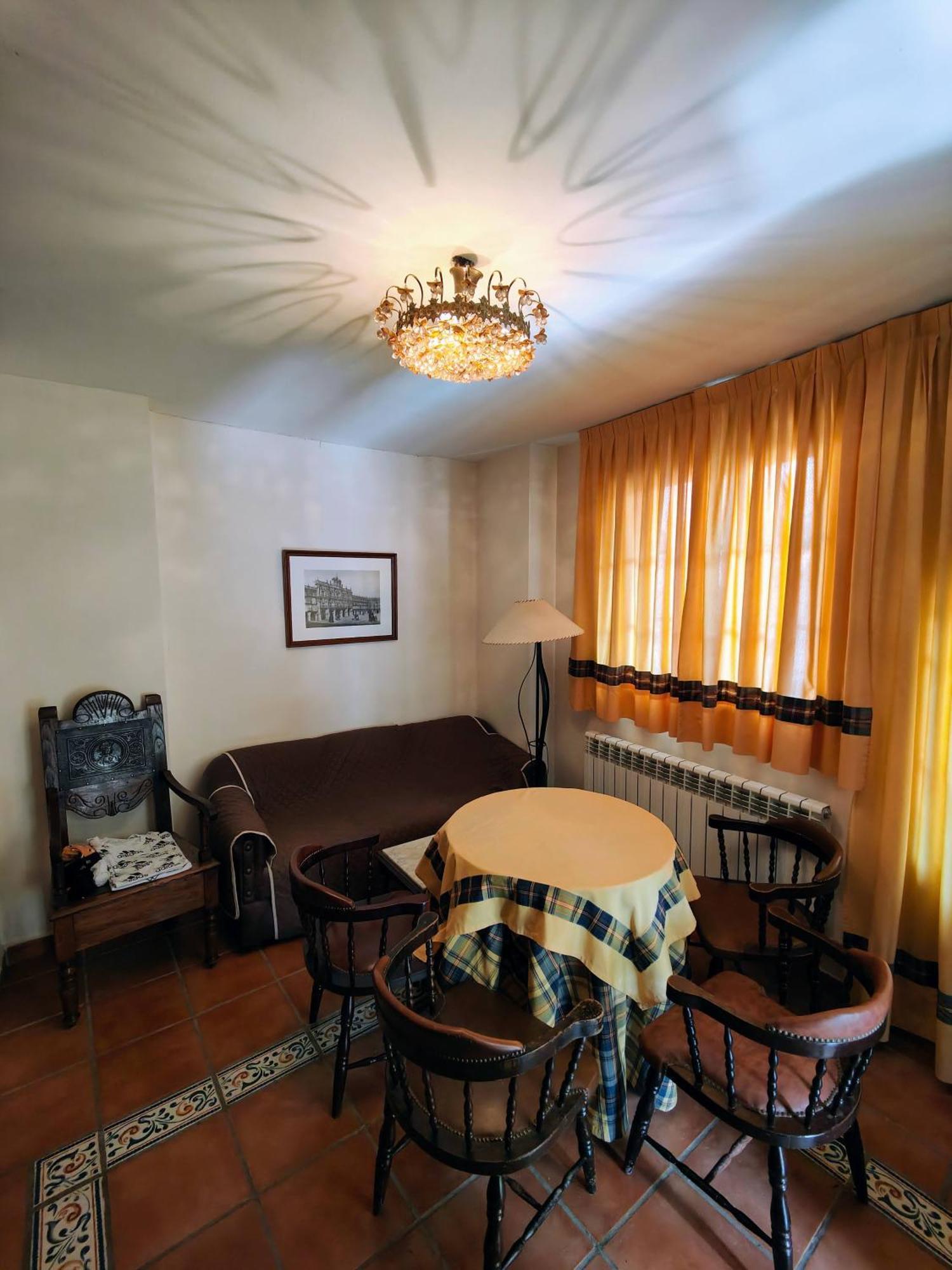 Hostal Montemayor Montemayor del Rio Екстериор снимка